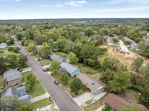 View/Area - 501 E Hackberry Blvd, Columbia, MO 65202 photo 6 of 9