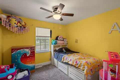 Bedroom - 501 E Hackberry Blvd, Columbia, MO 65202 photo 2 of 4