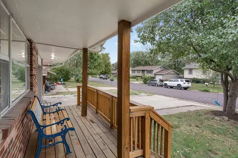 Exterior - 501 E Hackberry Blvd, Columbia, MO 65202 photo 5 of 8