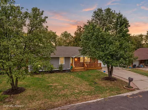 View/Area - 501 E Hackberry Blvd, Columbia, MO 65202 photo 1 of 9