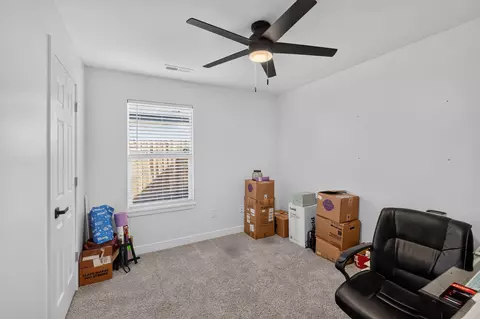 Bedroom - 815 Myra St, Moberly, MO 65270 photo 3 of 3