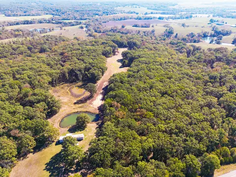 4840 State Rte A, Higbee, MO 65257 photo 4