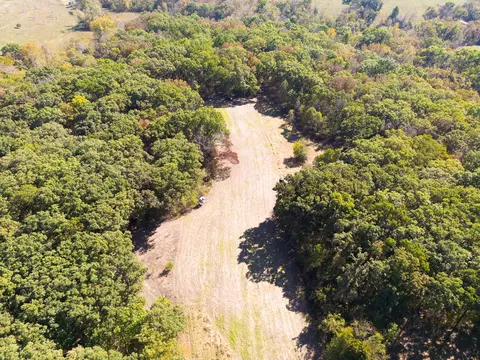 4840 State Rte A, Higbee, MO 65257 photo 13