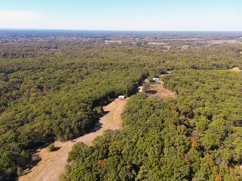 4840 State Rte A, Higbee, MO 65257 photo 9