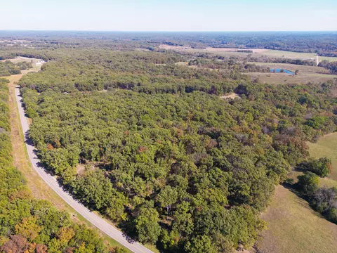 4840 State Rte A, Higbee, MO 65257 photo 3