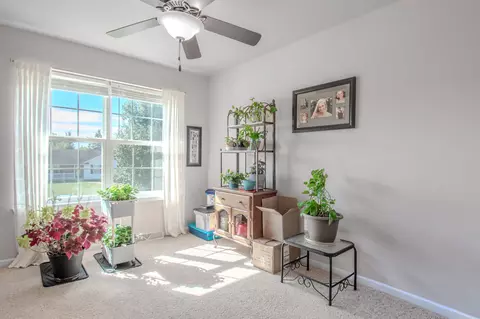Bedroom - 2057 Beelman Rd, Holts Summit, MO 65043 photo 1 of 5