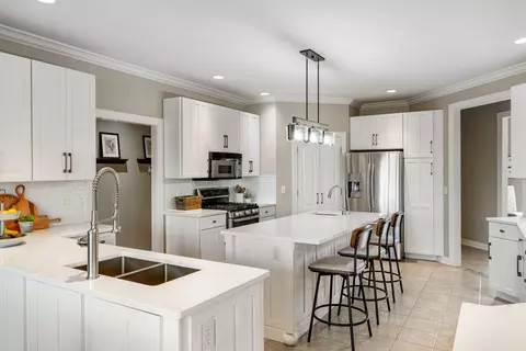 Kitchen - 5910 State Road J, Fulton, MO 65251 photo 3 of 8