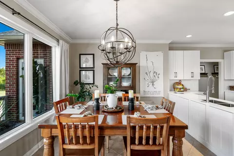 Dining - 5910 State Road J, Fulton, MO 65251 photo 1 of 4