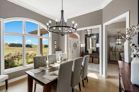 Dining - 5910 State Road J, Fulton, MO 65251 photo 3 of 4