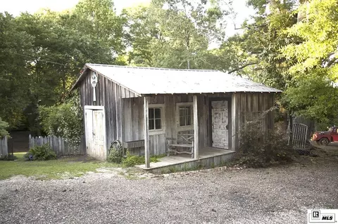 Exterior - 500 N Bonner St, Ruston, LA 71270 photo 11 of 13