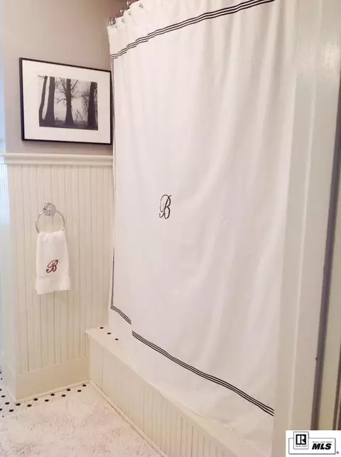 Bath - 500 N Bonner St, Ruston, LA 71270 photo 2 of 2