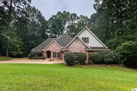 446 Savannah Trace Dr, Ruston, LA 71270 photo 1
