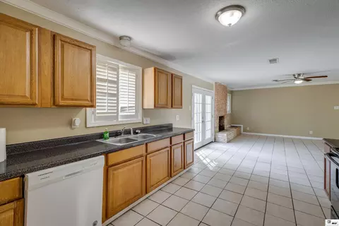 29 Azalea Dr, Monroe, LA 71203 photo 6
