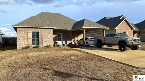 205 Yellow Pine Dr, Calhoun, LA 71225 photo 1