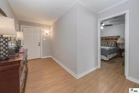 204 Frederick St, Monroe, LA 71201 photo 2