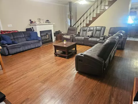 Living - 167 Guyton Loop Rd, Calhoun, LA 71225 photo 4 of 4