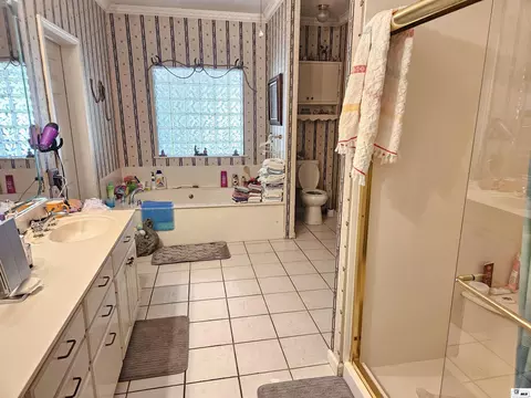 Bath - 167 Guyton Loop Rd, Calhoun, LA 71225 photo 1 of 1