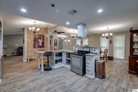 Kitchen - 957 Moore Rd, Monroe, LA 71201 photo 4 of 4