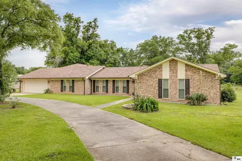 957 Moore Rd, Monroe, LA 71201