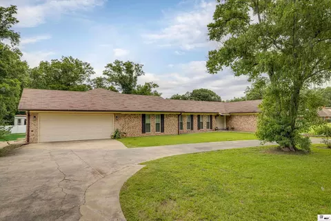 Exterior - 957 Moore Rd, Monroe, LA 71201 photo 2 of 7