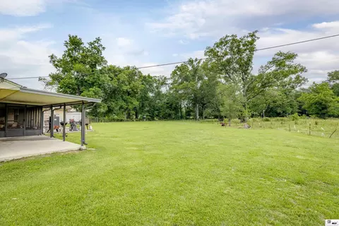 Exterior - 957 Moore Rd, Monroe, LA 71201 photo 4 of 7