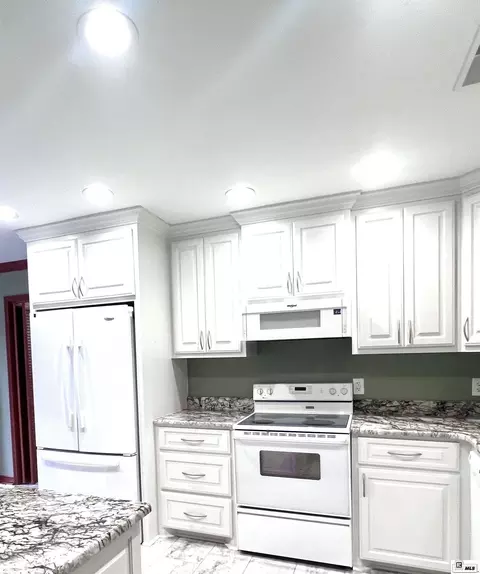 6411 Diamond Head Dr, Monroe, LA 71203 photo 8