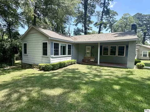 121 N Pinecrest Dr, Ruston, LA 71270 photo 1