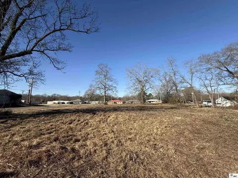 209 Cherry St, Bernice, LA 71222