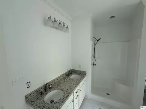 Bath - 102 Lovemore Dr, Ruston, LA 71270 photo 6 of 6