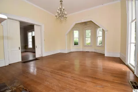 Living - 509 N Trenton St, Ruston, LA 71270 photo 1 of 10