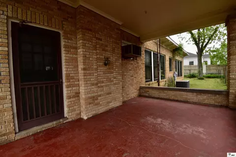 Exterior - 504 N Trenton St, Ruston, LA 71270 photo 8 of 8