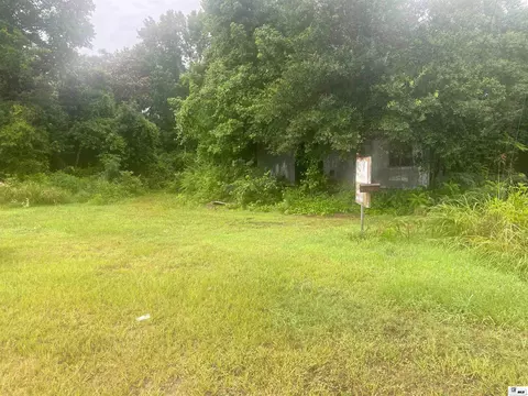 353 Country Club Rd, Delhi, LA 71232