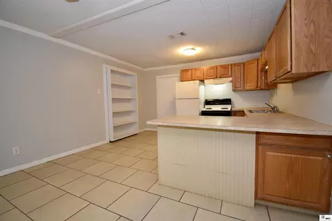 Kitchen - 929 Highway 145, Choudrant, LA 71227 photo 1 of 3