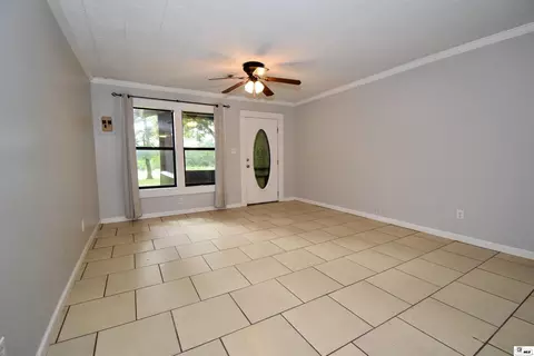Living - 929 Highway 145, Choudrant, LA 71227 photo 3 of 6