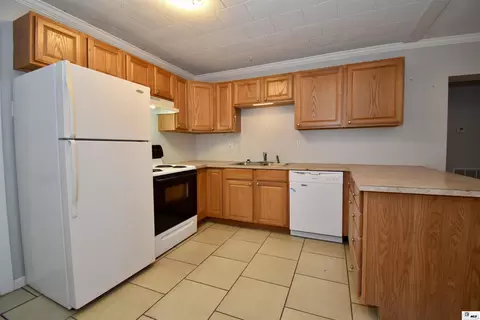 Kitchen - 929 Highway 145, Choudrant, LA 71227 photo 3 of 3