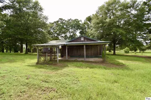 Exterior - 929 Highway 145, Choudrant, LA 71227 photo 3 of 4