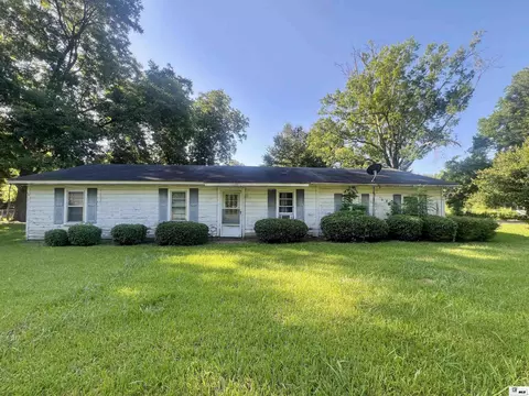 1104 Maple St, Tallulah, LA 71282
