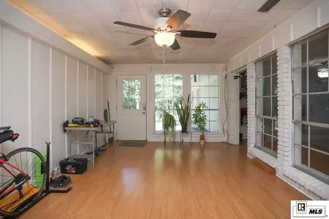 Entry Way - 3100 Lakeview Pl, Ruston, LA 71270 photo 3 of 3