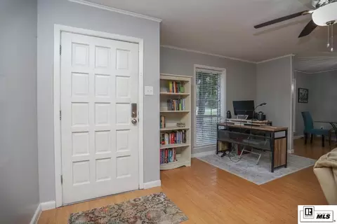 Entry Way - 3100 Lakeview Pl, Ruston, LA 71270 photo 2 of 3