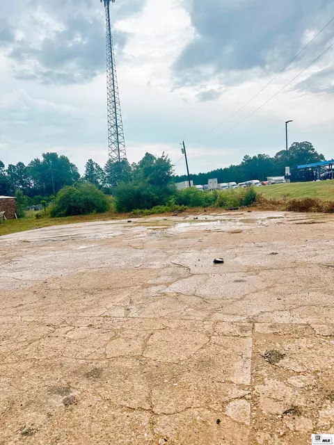 1140 Rwe Jones Dr, Grambling, LA 71245