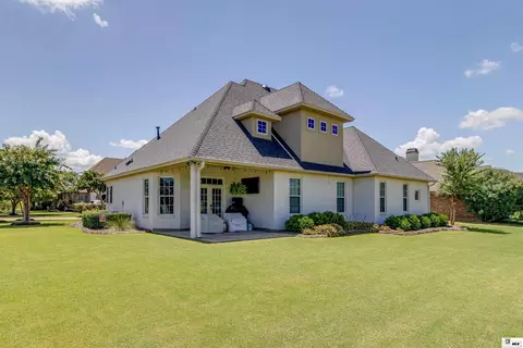 Exterior - 200 Maison Dr, Monroe, LA 71203 photo 5 of 6