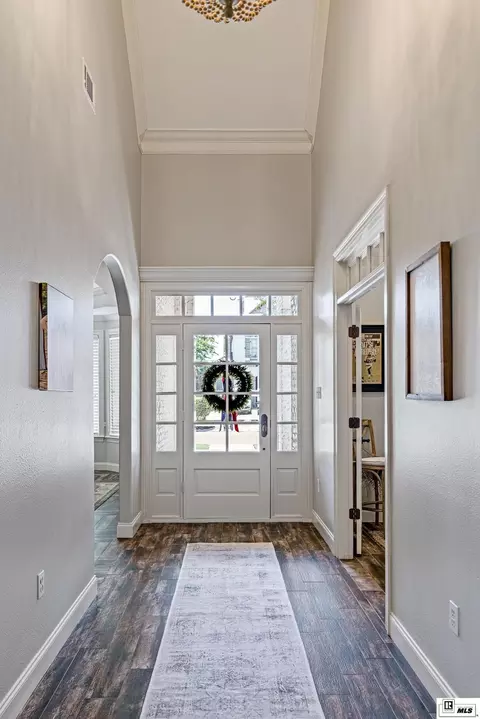 Entry Way - 200 Maison Dr, Monroe, LA 71203 photo 1 of 5