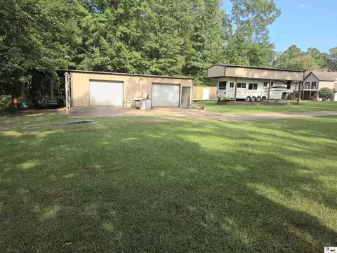 Exterior - 7634 Ezell Rd, Bastrop, LA 71220 photo 8 of 10