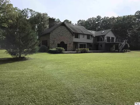 Exterior - 7634 Ezell Rd, Bastrop, LA 71220 photo 5 of 10