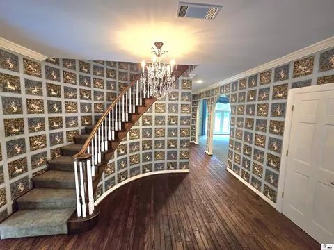 Entry Way - 7634 Ezell Rd, Bastrop, LA 71220 photo 1 of 2