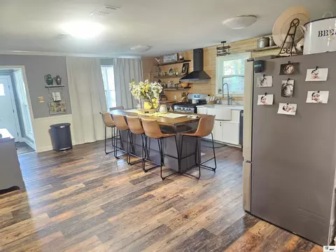 Kitchen - 696 Harmon Loop, Homer, LA 71040 photo 1 of 3