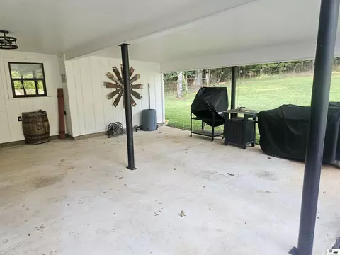 Exterior - 696 Harmon Loop, Homer, LA 71040 photo 4 of 5