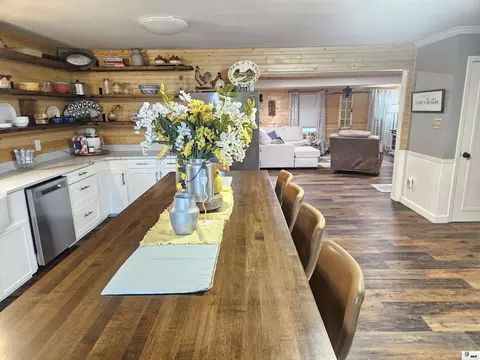Kitchen - 696 Harmon Loop, Homer, LA 71040 photo 3 of 3