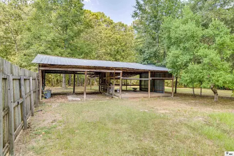 Exterior - 281 Williams Rd, Downsville, LA 71234 photo 3 of 9