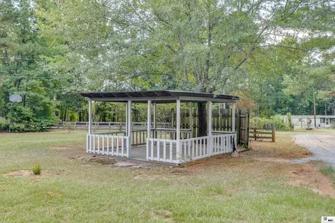Exterior - 281 Williams Rd, Downsville, LA 71234 photo 2 of 9